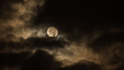 halloween brincadeira do diabo relato exorcista 31 outubro