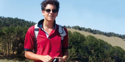 foto de carlo acutis sorridente