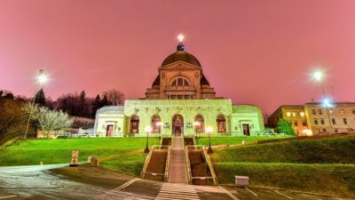 maior santuario de sao jose do mundo em montreal canada