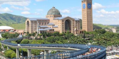 turismo religioso no brasil aparecida