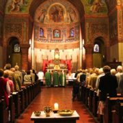 o que é a missa liturgia catequese frases santos